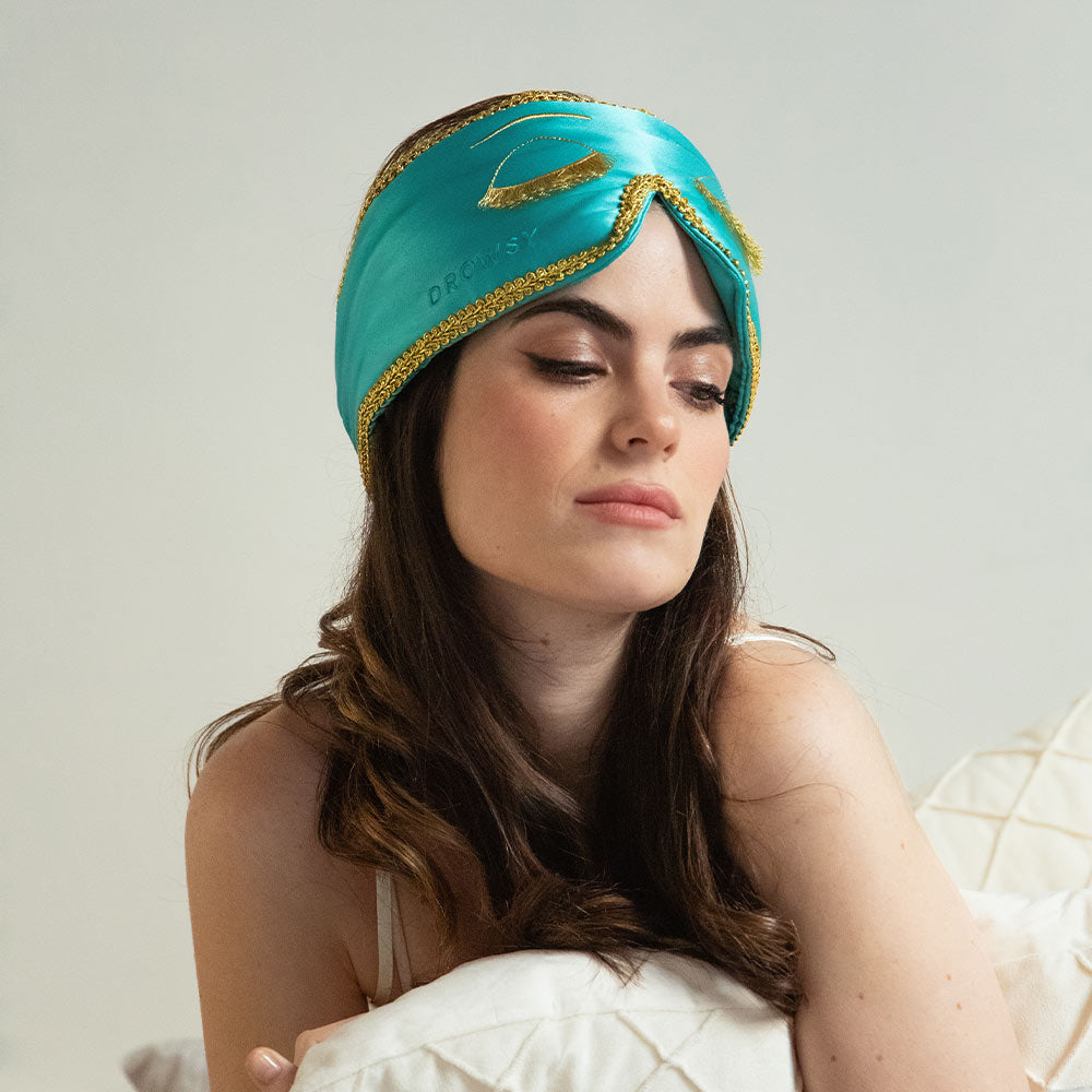 What is the sleep mask from breakfast at tiffanys?