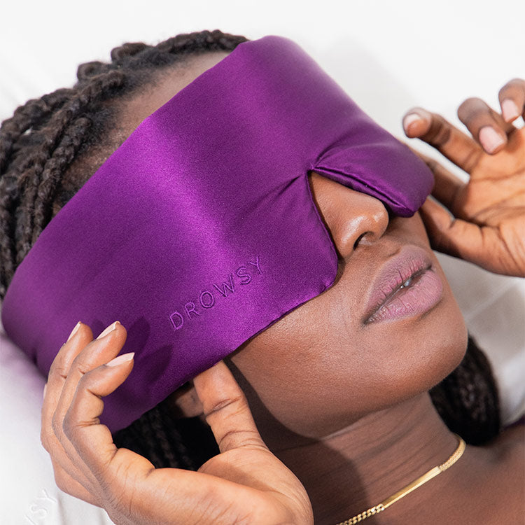 Drowsy-Purple-Martini-Sleep-Mask8.jpg__PID:617b8a3c-f01e-4f5d-8120-11ec13985b05