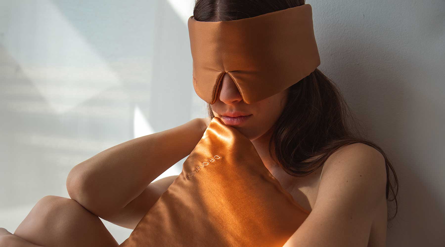 Experience Supreme Comfort With Silk Eye Mask And Pillowcase Combos