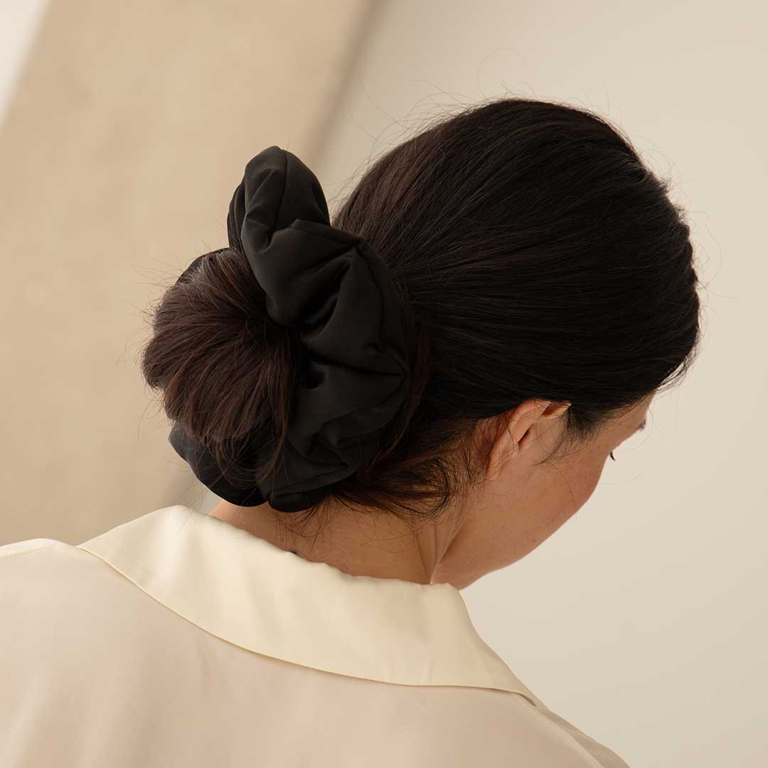 Pillow Scrunchie - Black Jade