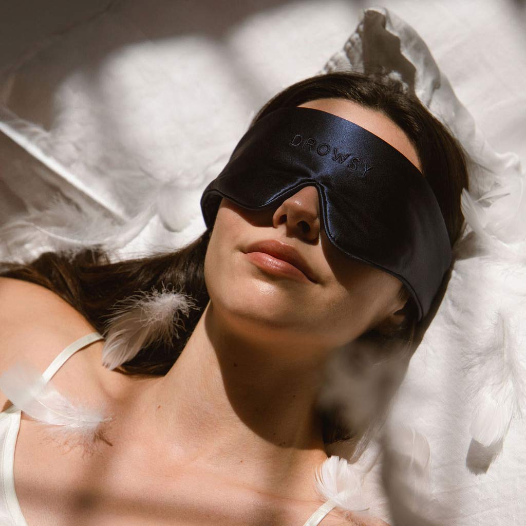 DrowsySleepCoFeatherWeightSleepMask-20-(1,01.jpg__PID:9717f3ff-3300-42ac-84fb-e4224ea7d62b