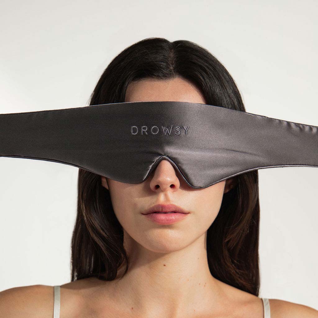 Featherweight Silk Eye Mask Moonlight Shadow